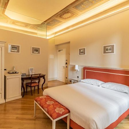 Casa Isolani Luxury Rooms Piazza Maggiore 1 볼로냐 외부 사진