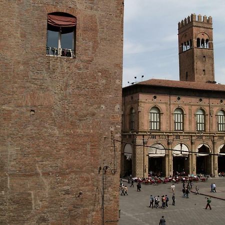 Casa Isolani Luxury Rooms Piazza Maggiore 1 볼로냐 외부 사진