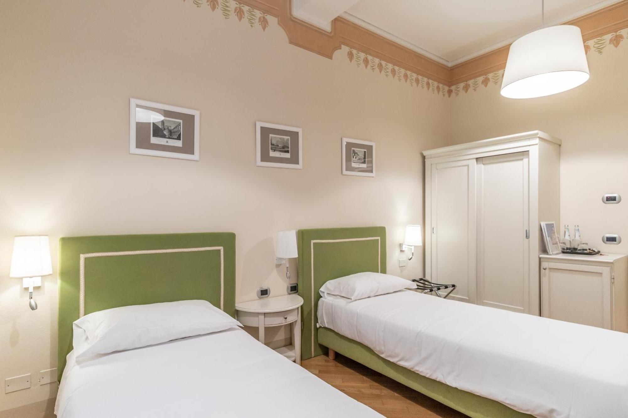 Casa Isolani Luxury Rooms Piazza Maggiore 1 볼로냐 외부 사진