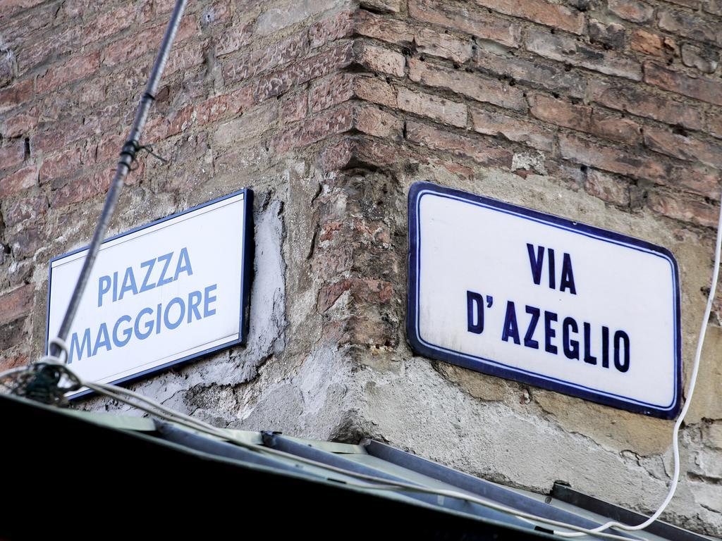 Casa Isolani Luxury Rooms Piazza Maggiore 1 볼로냐 외부 사진