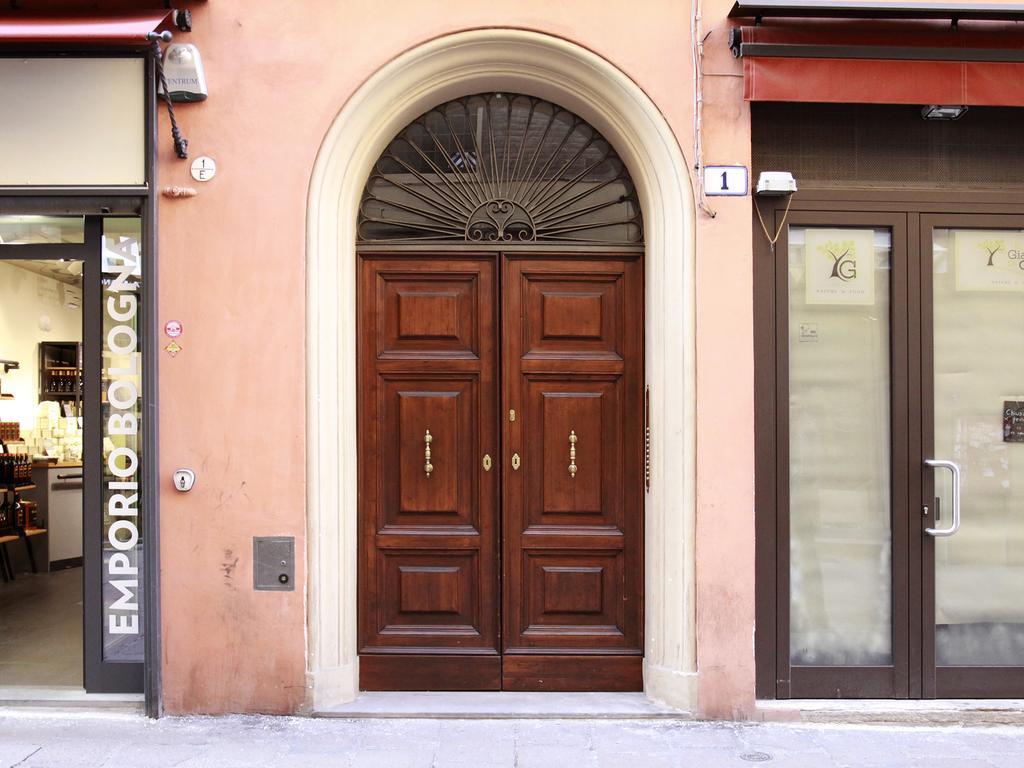Casa Isolani Luxury Rooms Piazza Maggiore 1 볼로냐 외부 사진
