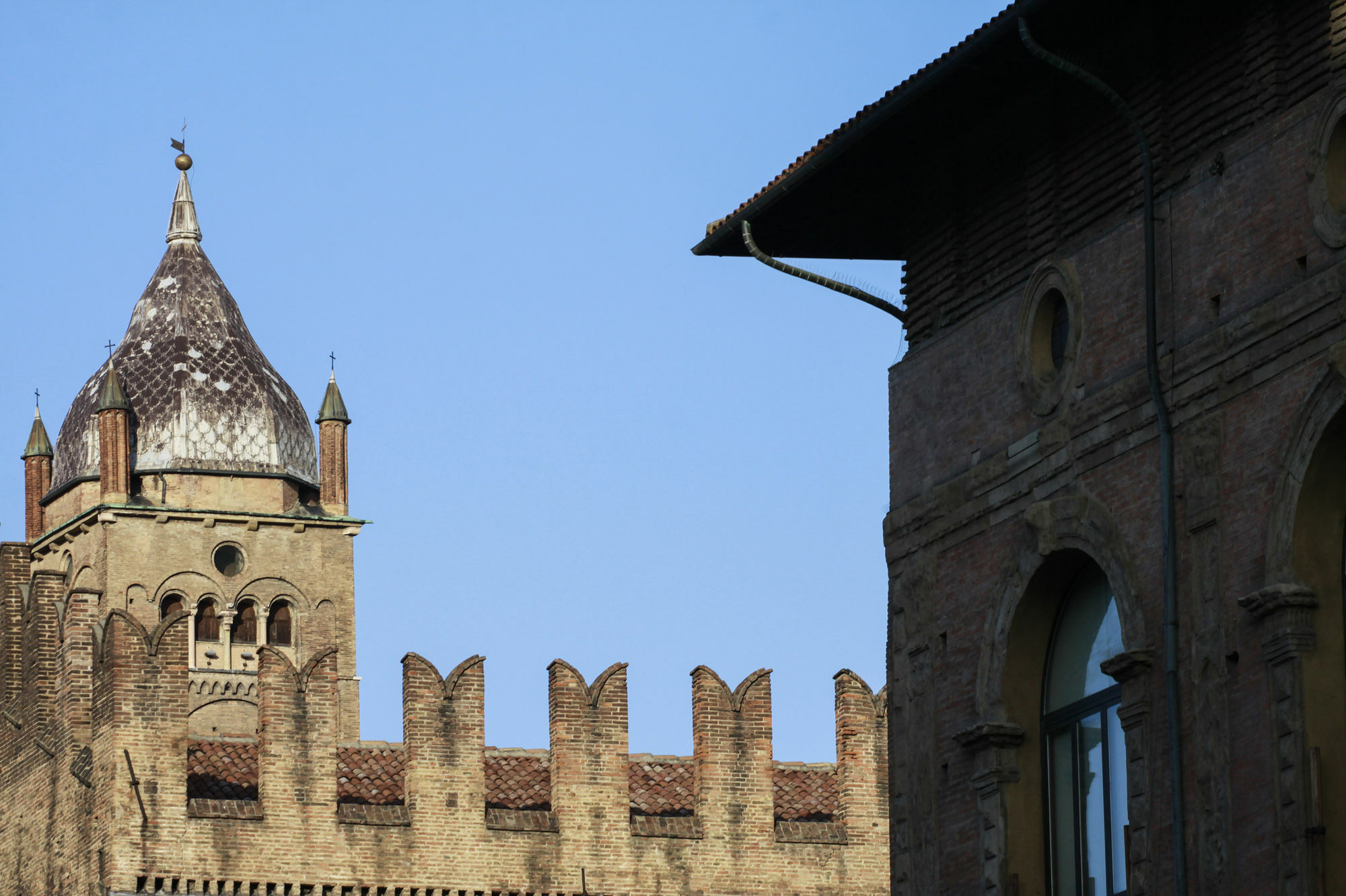 Casa Isolani Luxury Rooms Piazza Maggiore 1 볼로냐 외부 사진