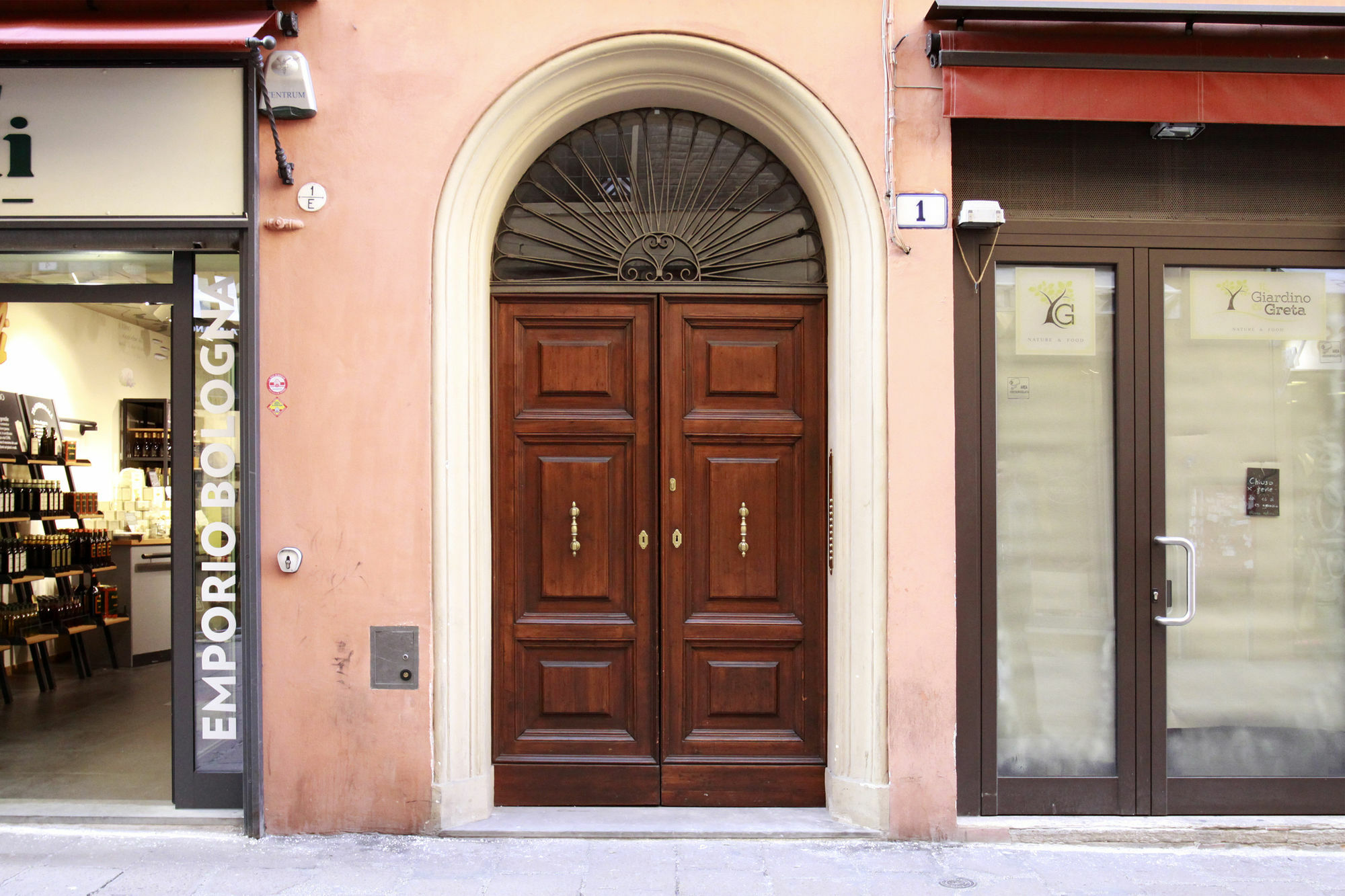 Casa Isolani Luxury Rooms Piazza Maggiore 1 볼로냐 외부 사진